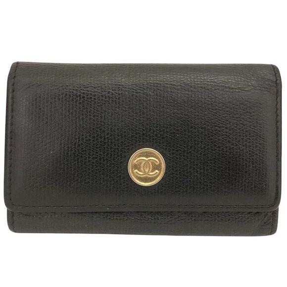 CHANEL Coco Button Leather 6 Ring Key Case Black/7BK0307 - Picture 1 of 9